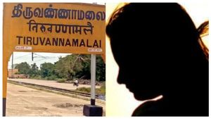 ஆரணியில் மனைவி பிரிந்து போனதால் பள்ளி மாணவியிடம் விழுந்த கணவர்.. திருவண்ணாமலை அடுத்து நடந்த சம்பவம்