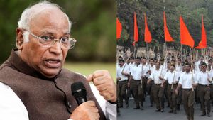 “ஆர்எஸ்எஸ் அமைப்பை தடை செய்ய வேண்டும்.. எல்லா பிரச்சனைக்கும் காரணம் அதுதான்” - கார்கே தாக்கு!