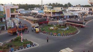 இனாம் நிலங்களுக்கு  பூஜ்ஜியம் மதிப்பு.. திருப்பூரில் ஒரே கிராமத்தில் 650 ஏக்கர் நிலம் பாதிப்பு