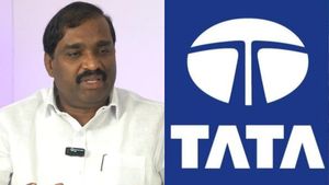 ஓசூர் டாடா நிறுவனத்தில் பல பெண்களின் வீடியோ.. காதலன் + வடமாநில பெண்.. வேல்முருகன் திடுக் தகவல்