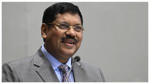 உச்சநீதிமன்ற தலைமை நீதிபதி பி.ஆர்.கவாய் இன்று பணி ஓய்வு.. வழங்கிய 5 முக்கிய தீர்ப்புகள் லிஸ்ட்