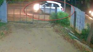 கோவை இருகூரில் இளம் பெண் காரில் வலுக்கட்டாயமாக கடத்தல்? அரசுக்கு டிடிவி தினகரன் முக்கிய கோரிக்கை