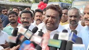 பாஜக கோவை மக்களுக்கு செய்த துரோகம் மிகப்பெரியது..  திருடனுடன் ஒப்பிட்டு  அமைச்சர் சிவசங்கர் பேச்சு