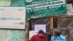 திண்டுக்கல் 20 நாள் டாஸ்மாக் வருமானம் ரூ.100 கோடி.. வரி மட்டும் இவ்வளா.. அதிர வைத்த உண்மை