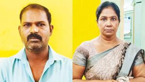 ஈரோடு அந்தியூரை ஆடிப்போக வைத்த தம்பதி.. மயங்கிய தனியார் நிறுவன அதிகாரி.. எழுந்தவருக்கு ட்விஸ்ட் 