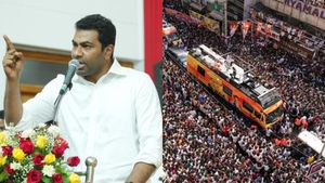  கரூர் கூட்ட நெரிசலுக்கு பிறகு தவெக முக்கிய பொறுப்பில் உள்ள ஆதவ் அர்ஜுனா தப்பியோடினார்.. போலீஸ் வாதம்