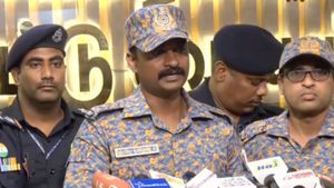  டிட்வா புயல்: தயார் நிலையில் தேசிய பேரிடர் மீட்புப் படை.. சென்னை விரையும் NDRF குழுக்கள்