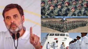 10% மட்டுமே உள்ள உயர்ஜாதியினரின் கட்டுப்பாட்டில் இந்திய ராணுவம் - ராகுல் காந்தி பேச்சால் சர்ச்சை