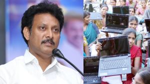  உதயநிதி சொல்லிட்டாரு.. கல்லூரி மாணவர்களுக்கு லேப்டாப் தொடர்பாக அமைச்சர் அன்பில் மகேஷ் குட் நியூஸ்!