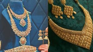 Gold Rate Today: ரூ.1 லட்சத்திற்கு கீழ் வந்த தங்கம் விலை.. ஒரே நாளில் ரூ.960 குறைவு.. சவரன் ரூ.99,840க்கு விற்பனை!