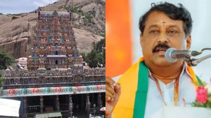  திருப்பரங்குன்றம் விவகாரம்.. நயினார் நாகேந்திரன் உள்ளிட்ட 113 பேர் மீது 7 பிரிவுகளில் வழக்குப்பதிவு
