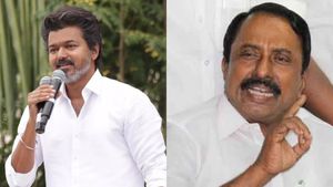ஈரோடு தவெக பொதுக்கூட்டம்.. விஜய் பிரசாரத்தில் செங்கோட்டையன் வைத்து இருக்கும் சர்ப்ரைஸ்? 
