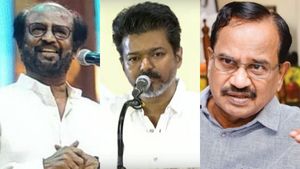 ரஜினியிடம் பேசி மிளகு ரசமே கிடைத்தது! விஜய் முதல்வர் கனவை தியாகம் செய்யணும்! தமிழருவி மணியன் பேச்சு
