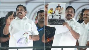 சட்டென போட்டோவை பிடுங்கி காட்டிய எடப்பாடி.. உற்று பார்த்த பொதுமக்கள்! அதிமுக பிரச்சாரத்தில் பரபரப்பு