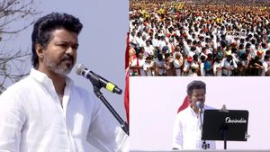 VIjay Erode Speech: திமுக ஒரு தீய சக்தி.. தீய சக்தி.. தவெக தூய சக்தி.. அதிமுக வாய்ஸில் ஈரோட்டில் விஜய் பேச்சு 