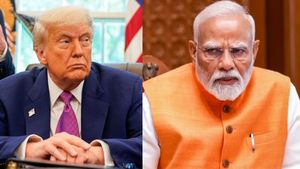 வருடம் முழுக்க இந்தியாவை விடாமல் சீண்டிய டிரம்ப்! வருட கடைசியில் மோடி வைத்த செக்மேட்