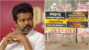 “இட்ஸ் வெரி ராங் ப்ரோ..” விஜய் வருகையையொட்டி.. ஈரோட்டில் ஒட்டப்பட்டிருக்கும் போஸ்டர்களால் சலசலப்பு