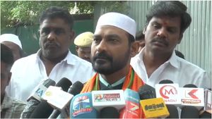 தீபம் ஏற்ற வலியுறுத்தி.. திருப்பரங்குன்றம் தர்காவில் வழிபாடு! வேலூர் இப்ராஹிம் அறிவிப்பால் சலசலப்பு!