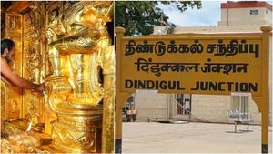  தானாய் கரைந்து போன தங்கம்? சபரிமலை டூ திண்டுக்கல்! ரவுண்டு கட்டி களத்தில் குதித்த கேரள போலீஸ்