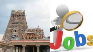 சென்னை மயிலாப்பூர் கபாலீஸ்வரர் கோயிலில் வேலை.. 1 லட்சம் வரை சம்பளம்! நாளை ஒரு நாள் தான் இருக்கு!