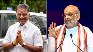ஓபிஎஸ் தரப்புக்கு 12 சீட்.. அமித்ஷா கொடுத்த மெகா ஆபர்.. டிசம்பர் 15ல் எடுக்கப்போகும் முக்கிய முடிவு!