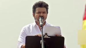 தவெகவுக்கு police protection-ஐ பாருங்க! புதுச்சேரியை பார்த்து திமுக அரசு கற்றுக்கோங்க- விஜய் அட்டாக்