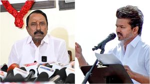 டிசம்பர் 18ல் ஈரோட்டில் விஜய் பிரச்சாரம்.. 2 மணி நேரம் மட்டுமே அனுமதி.. செங்கோட்டையன் பேட்டி!