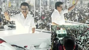 குலுங்கிய திருவண்ணாமலை.. 1.50 லட்சம் தொண்டர்கள்.. திறந்த வேனில் வந்த ஸ்டாலின்.. திமுகவினர் உற்சாகம்!