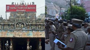 அதிக அளவில் குவிந்த இந்துத்துவ அமைப்பினர்.. திடீரென பதற்றமான திருப்பரங்குன்றம்! 144 தடை விதிப்பு