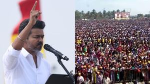 ஓசி ஓசி என சொல்லி அசிங்கப்படுத்துறாங்களா? நான் இருக்கேன்.. ஈரோட்டில் விஜய் பேச்சு 