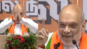 மன்னிப்பு கேட்ட அமித்ஷா. புதுக்கோட்டை மேடையில் கைக்கூப்பி தலைக்குனிந்து சொன்ன வார்த்தை.. என்ன நடந்தது?