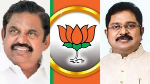 சில்லு சில்லாய் நொறுங்கிடுமோ பிஜேபி கனவு? எடப்பாடி பக்கம் வந்த டிடிவி தினகரன்.. சிக்கலே இனிமேல்தான்