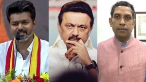 காங்கிரஸின் 3 கோரிக்கைகள்.. விஜய்யை பாராட்டி மீண்டும் திமுகவை சீண்டிய பிரவீன் சக்கரவர்த்தி