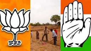 100 நாள் வேலை திட்டம் பெயர் மாற்றம்! பாஜகவை விடாத காங்கிரஸ்! நாடு முழுதும் இன்று முதல் ஆர்ப்பாட்டம்?