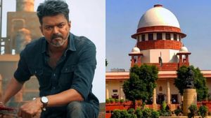 விஜய்யின் ‘ஜனநாயகன்’ படம் பொங்கலன்று ரிலீஸ் ஆகாது.. உச்ச நீதிமன்றத்தில் இருந்து வந்த முக்கிய அப்டேட்