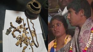 பூமிக்கடியில் புதையல்.. காப்பர் பானையை திறந்து பார்த்தால் அரை கிலோ தங்கம்.. ‛ஓ மை காட்'