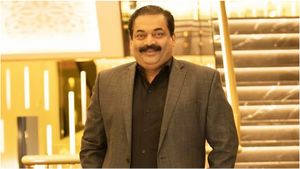 பெங்களூர்: வருமான வரித்துறையினர் நெருக்கடி! அலுவலக கட்டிடத்திலிருந்து குதித்த ரியல் எஸ்டேட் நிறுவனர்