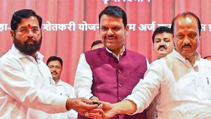 அஜித் பவார் மரணத்தால் பாஜக ஆட்சிக்கே ஆபத்து.. மகாராஷ்டிர அரசியலை மொத்தமாக மாற்றிய விமான விபத்து!