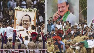 அஜித் பவார் உடலை தகனம் செஞ்சு ஒரு நாள் கூட ஆகல! ஆரம்பித்த பவர் பாலிடிக்ஸ்.. மகாராஷ்டிராவில் பரபரப்பு 