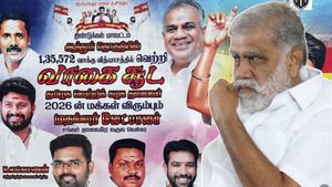 If your bad.. i am your dad! போஸ்டரில் விளையாடிய TVK! மொத்தமாய் தட்டித் தூக்கிய DMK! பரபர பாலிடிக்ஸ்