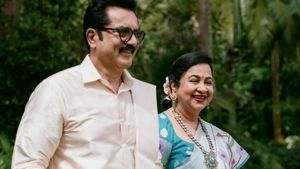சட்டசபை தேர்தலில்.. சரத்குமார், ராதிகா சரத்குமார், எடுத்த அதிரடி முடிவு.. விசுவாசிகள் குஷி