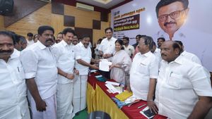 2வது தலைநகராகும் திருச்சி? திமுக வெளியிடப்போகும் அறிவிப்பு? கேஎன் நேரு - அன்பில் மகேஷ் ‛மூவ்'
