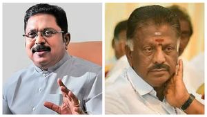 தனி மரமாகும் ஓ.பன்னீர்செல்வம்.. பறிபோகும் அடுத்த விக்கெட்.. டிடிவி தினகரன் ஸ்கெட்ச்