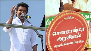 மதுரையில் 2 தொகுதிகள் குறி.. செளராஷ்டிரா எழுச்சி மாநாட்டில் நடந்த சம்பவம்.. குட்டையை குழப்பும் விஜய்
