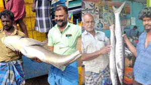 ஈரோட்டில் சிவராத்திரி விரதத்தை சோதித்த 'ஷீலா'..! 2 