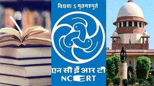 நீதித்துறையில் ஊழலா? கண் சிவந்த உச்சநீதிமன்றம்! பாட புத்தகங்களை திரும்ப பெறும் NCERT!