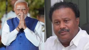 “மோடி பிரச்சாரத்துக்கு வரும் நாளில் அதிசயங்கள் நடக்கும்”.. பொடி வைத்துப் பேசிய திண்டுக்கல் சீனிவாசன்