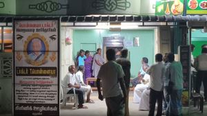 திருச்செந்தூர் பொக்கிஷம்: 90 வயதிலும் பஸ்சுல வந்து 20 ரூபாய்க்கு மருத்துவம் பார்த்த டாக்டர் பொன்னையா