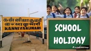கன்னியாகுமரி மாவட்டத்திற்கு 2 நாட்கள் விடுமுறை.. மாவட்ட ஆட்சியர் அறிவிப்பு! மாணவர்களே நோட் பண்ணுங்க