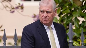 எப்ஸ்டீன் பைல்ஸ்.. பிரிட்டன் இளவரசர் அதிரடி கைது! சிக்கும் முக்கிய புள்ளிகள்!